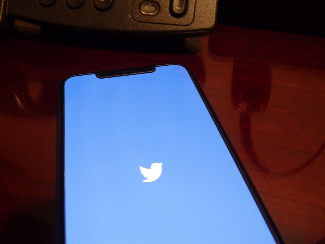 Image Of Smartphone Opening Twitter App
